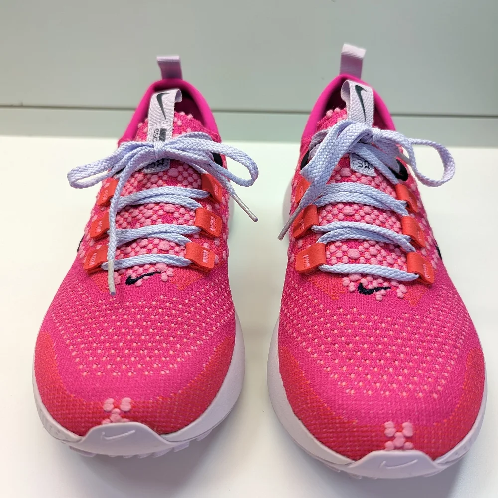 Nike React Escape Run Flyknit Pink Prime Magenta Running sneakers sz Women's 12
